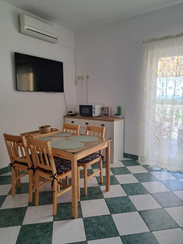 Laura Apartment Primošten